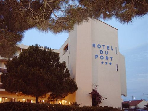 Du Port Hotel